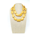 Long resin necklace in mustard