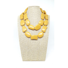 Long resin necklace in mustard